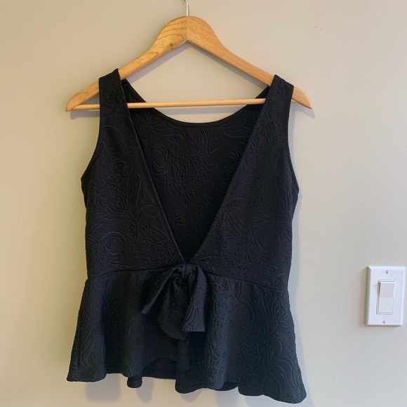 Extra 50% off! Black Peplum Backless Top - Picture 2 of 2